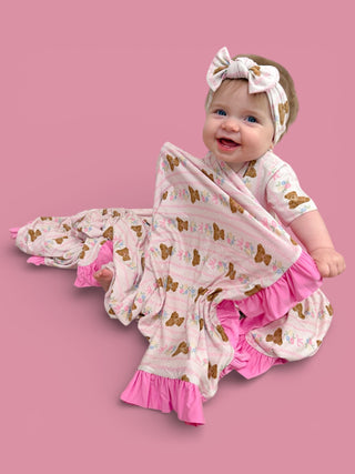 BEAR-Y BLOSSOMS DREAM RUFFLE BLANKET