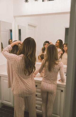 CHARLIE'S CHECKS WOMEN'S DREAM FLARE SET