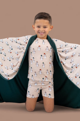 FROSTED FRIENDS DREAM BLANKET