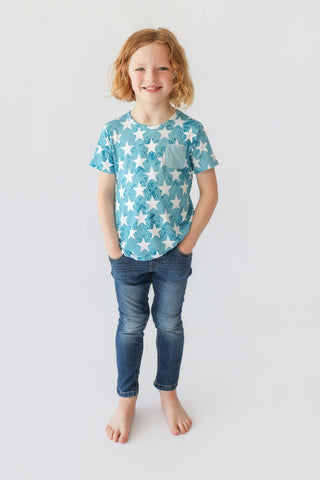 LITTLE LIBERTY STARS DREAM POCKET TEE