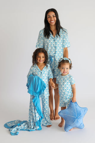 MERMAID MEDALLIONS WOMEN’S DREAM SHORT SET