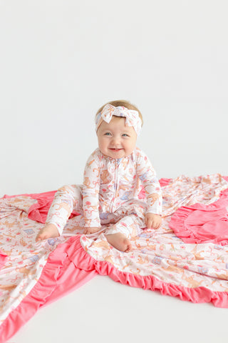 KINSLEY'S BLOOM & BOOTS DREAM RUFFLE BLANKET