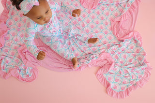 COQUETTE COAST DREAM RUFFLE BLANKET