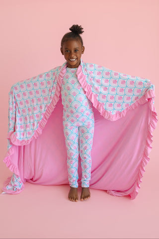 COQUETTE COAST DREAM RUFFLE BLANKET