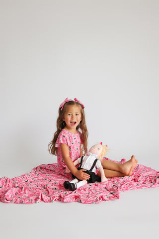 ELOISE ROYAL RIBBONS DREAM RUFFLE BLANKET