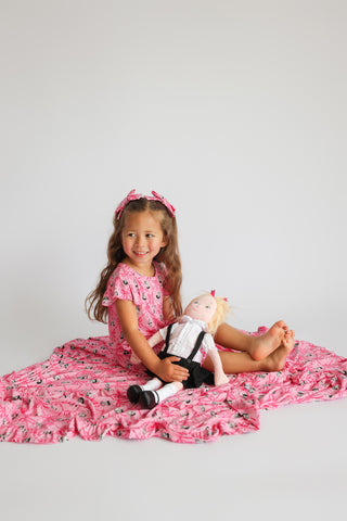 ELOISE ROYAL RIBBONS DREAM RUFFLE BLANKET