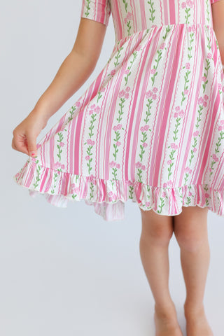 FOREVER FLORAL DREAM RUFFLE DRESS