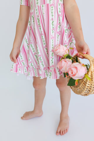 FOREVER FLORAL DREAM RUFFLE DRESS