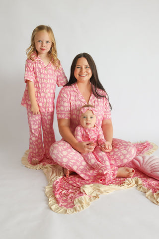 COASTAL CHIC WOMEN'S FLARE DREAM SET