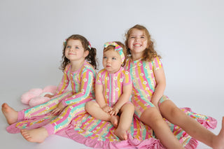 DAISY STRIPE DELIGHT DREAM BOW