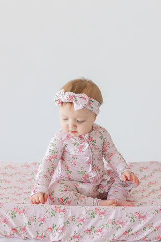 BLOOMING TRELLIS DREAM CHANGING PAD