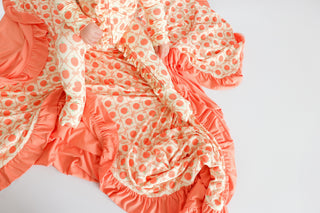 PEACH PERFECT BOWS DREAM RUFFLE BLANKET