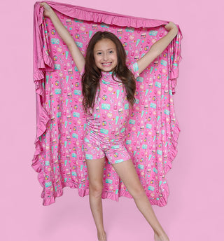 GLAMOUR MAGIC DREAM RUFFLE BLANKET