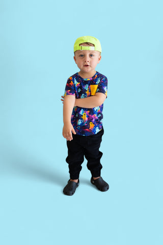 GLOWIN' GHOSTIES DREAM POCKET TEE