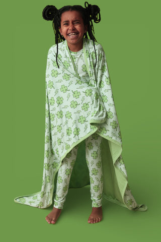 SHAMROCK SHOCK DREAM BLANKET