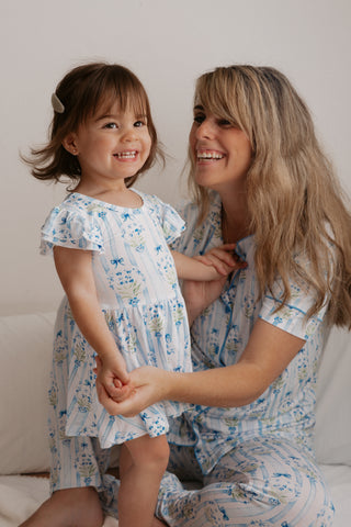 HEIRLOOM BLUE BLOOMS WOMEN'S DREAM FLARE SET