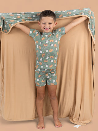 AUTUMN KICKOFF DREAM SHORT SET