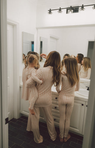 CHARLIE'S CHECKS WOMEN'S DREAM FLARE SET