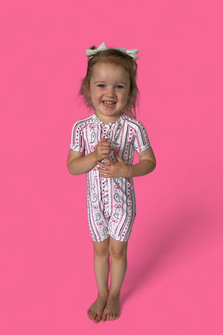 BOO AND BOWS DREAM SHORTIE