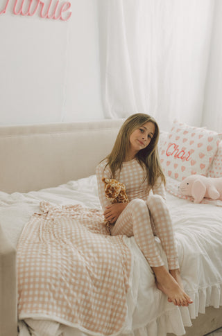 CHARLIE'S CHECKS DREAM BLANKET