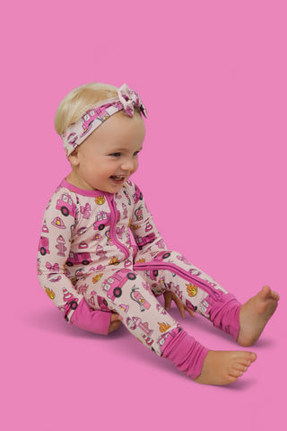 BLAZING BOWS AND HYDRANTS DREAM BOW