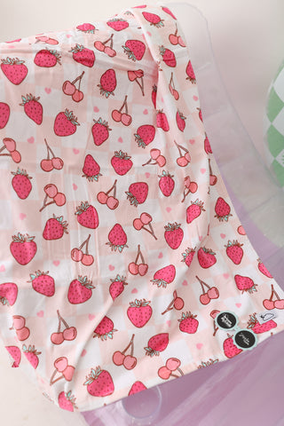 BERRY BROOKLYN DREAM FAMILY SIZE TOWEL