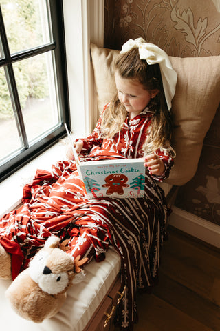 MISTLE-BOWS DREAM RUFFLE BLANKET