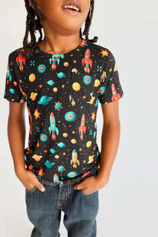MISSION TO THE MOON DREAM POCKET TEE