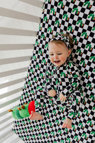 CATERPILLAR CHECK DREAM CRIB SHEET