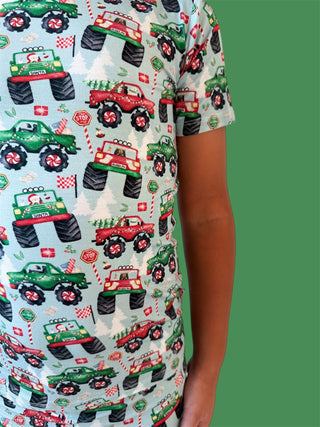 REVVED UP FOR CHRISTMAS DREAM SHORT SET