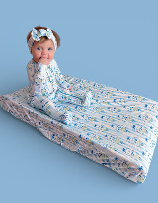 HEIRLOOM BLUE BLOOMS DREAM CHANGING PAD