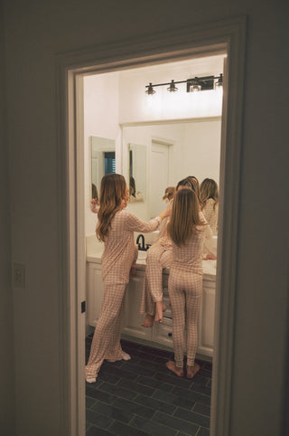 CHARLIE'S CHECKS WOMEN'S DREAM FLARE SET