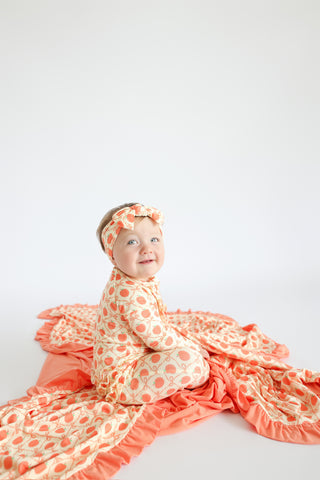 PEACH PERFECT BOWS DREAM RUFFLE BLANKET