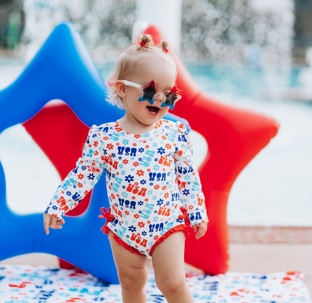 GROOVIN' USA DREAM RASH GUARD RUFFLE SWIM SUIT