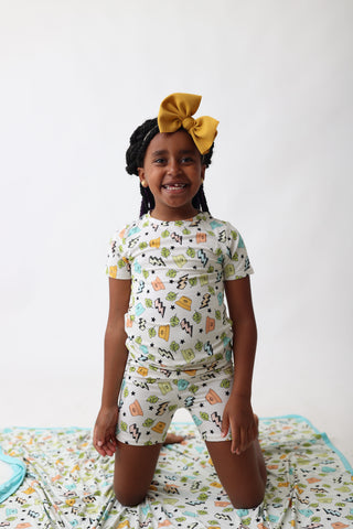 BOLTING TO THE BEACH DREAM SHORT SET