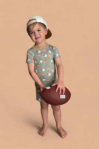 AUTUMN KICKOFF DREAM SHORT SET