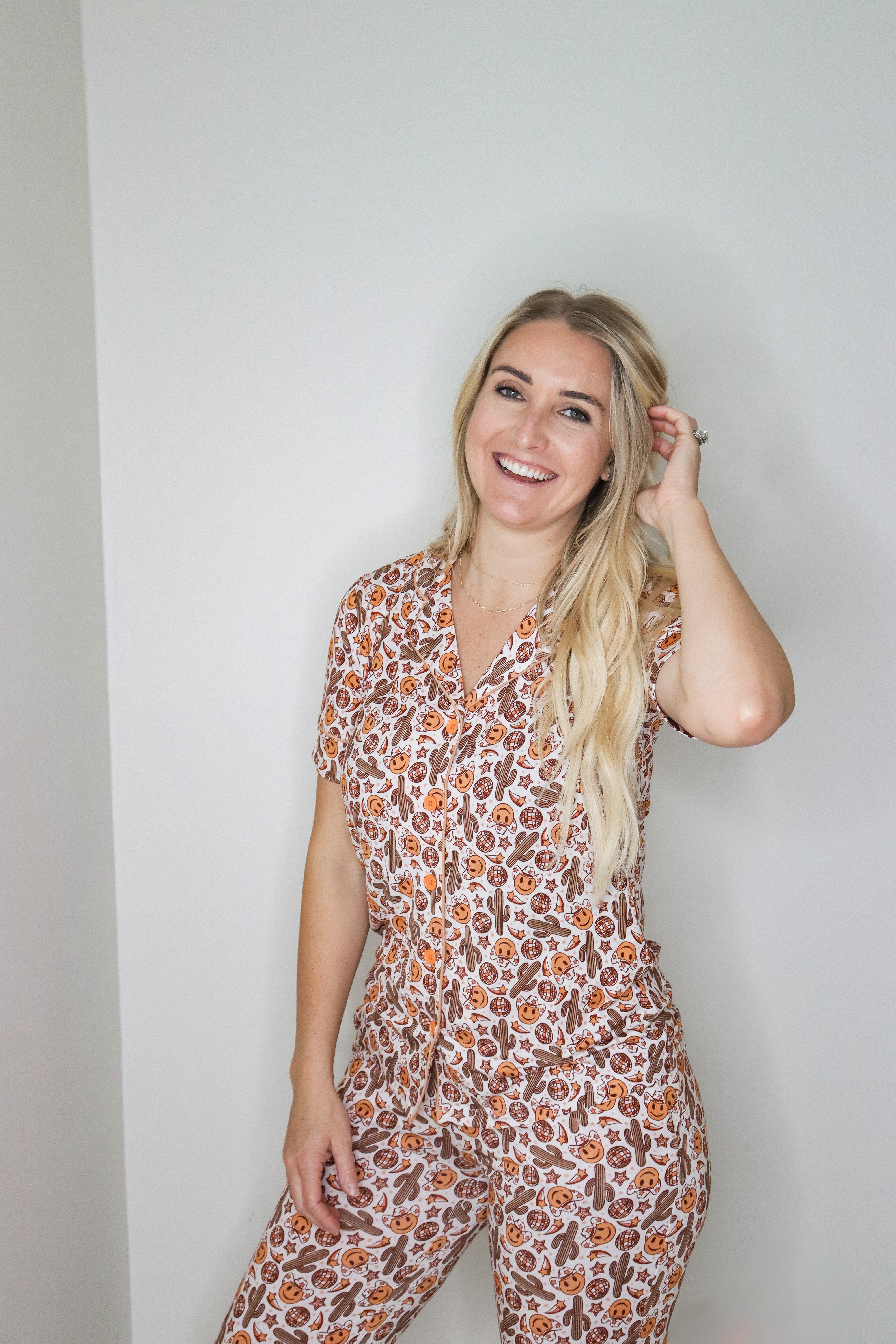 WESTERN DREAMZZZ WOMENâ€™S RELAXED FLARE DREAM SET DREAM BIG LITTLE CO