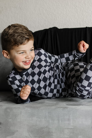 CHARCOAL CHECKERS DREAM SET