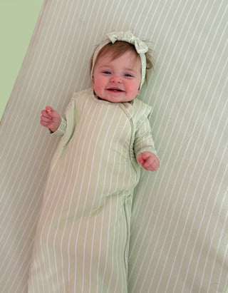 SPRINGTIME STRIPE DREAM CRIB SHEET