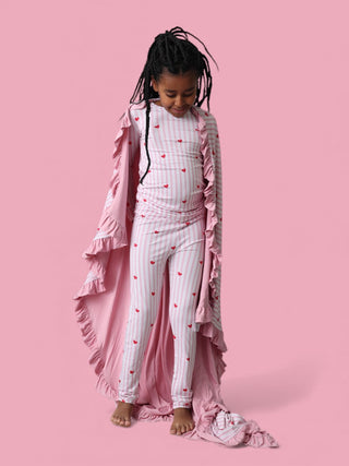 SWEETHEART STRIPES DREAM RUFFLE BLANKET