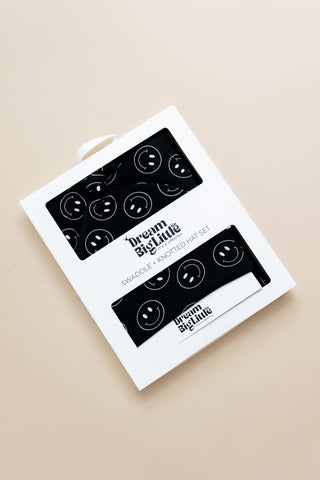 MIDNIGHT SMILES DREAM SWADDLE & BEANIE