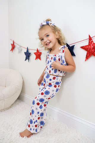EXCLUSIVE FREEDOM BLOOMS DREAM SMOCKED FLARE SET
