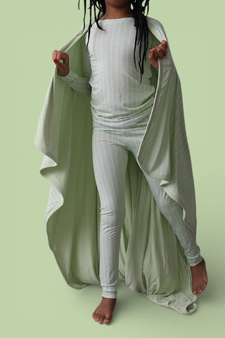 SPRINGTIME STRIPE DREAM BLANKET