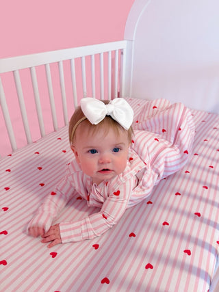 SWEETHEART STRIPES DREAM CRIB SHEET