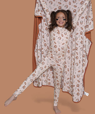 TINY TOUCHDOWN DREAM BLANKET