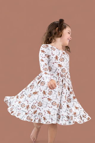 MILK & MERRY DREAM RUFFLE DRESS