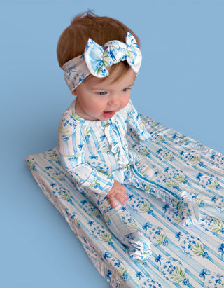 HEIRLOOM BLUE BLOOMS DREAM BOW