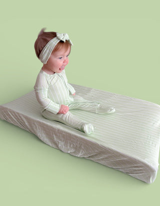 SPRINGTIME STRIPE DREAM CHANGING PAD