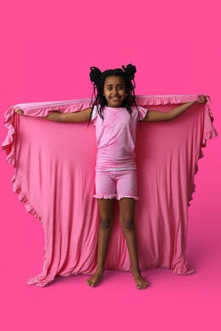 PINK DAYDREAM DREAM RUFFLE BLANKET