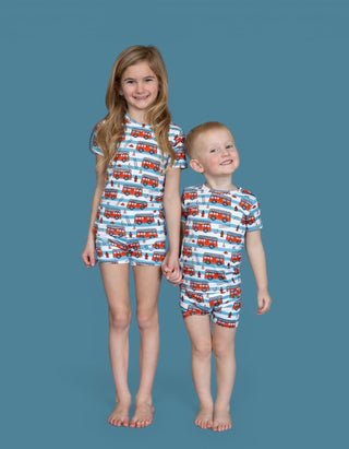 FIRETRUCK FRENZY DREAM SHORT SET